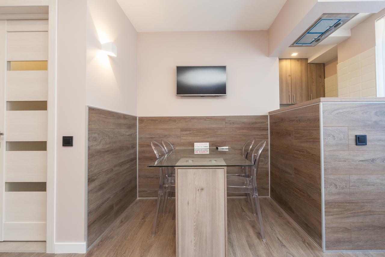 New Vip Aparts Deribasovskaia Odessa Exterior foto